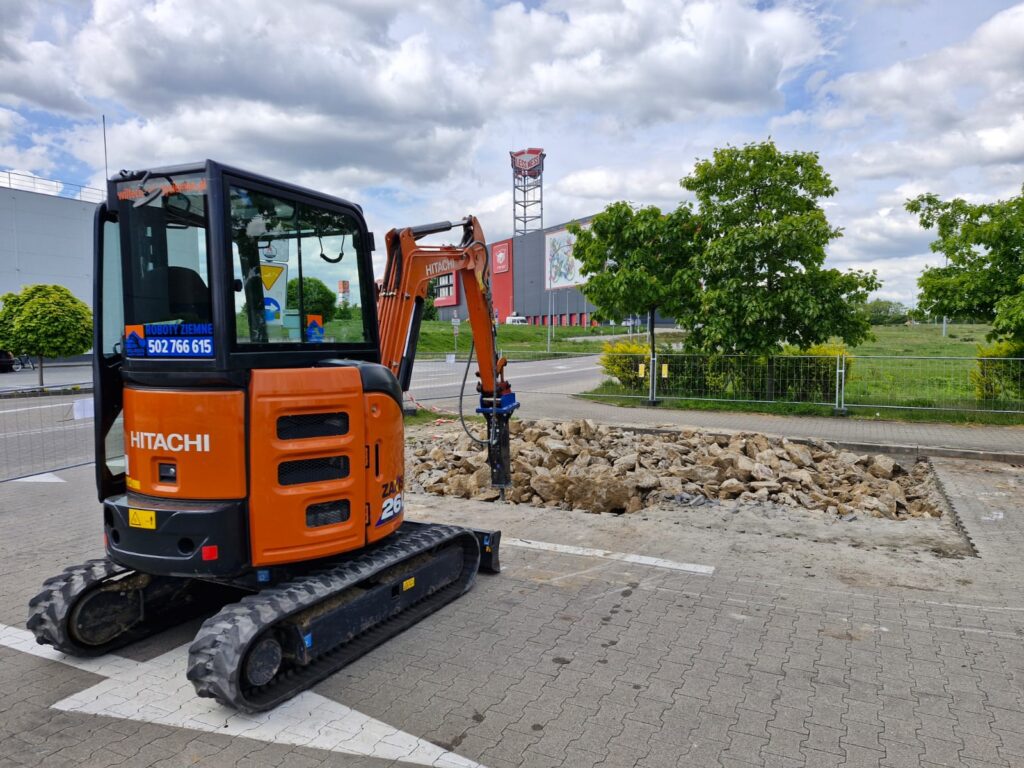 Młot hydrauliczny do minikoparki