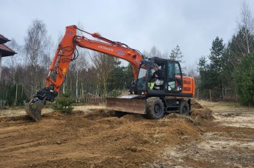 Roboty Ziemne Dużą Koparką Wrocław​ (11)